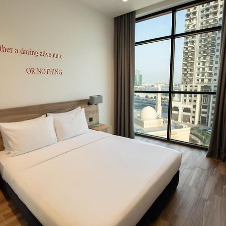 Kingsgate Al Jaddaf Hotel By Millennium Dubai Bagian luar foto