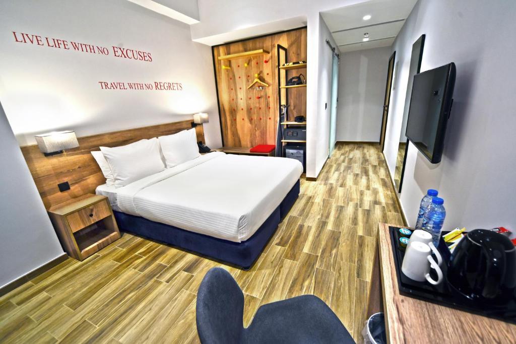Kingsgate Al Jaddaf Hotel By Millennium Dubai Bagian luar foto