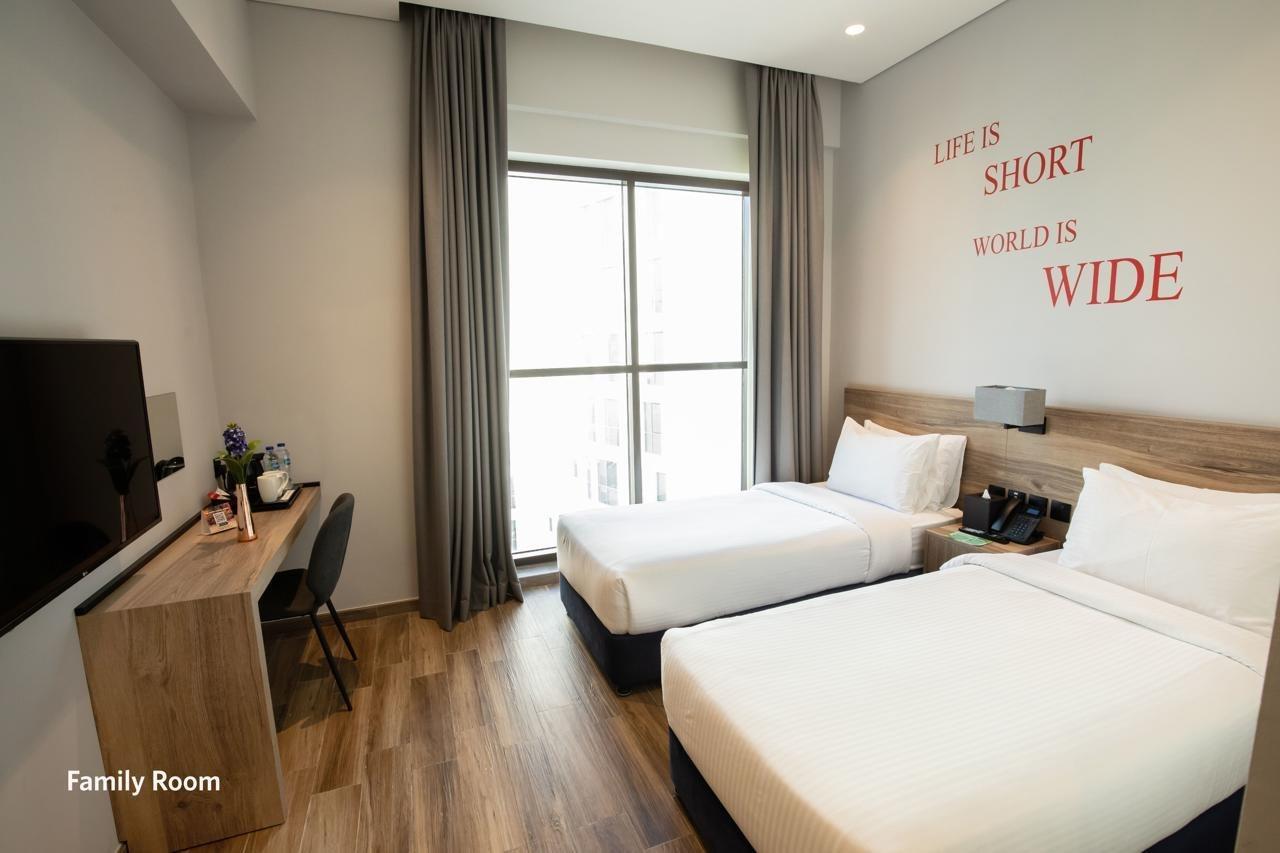 Kingsgate Al Jaddaf Hotel By Millennium Dubai Bagian luar foto